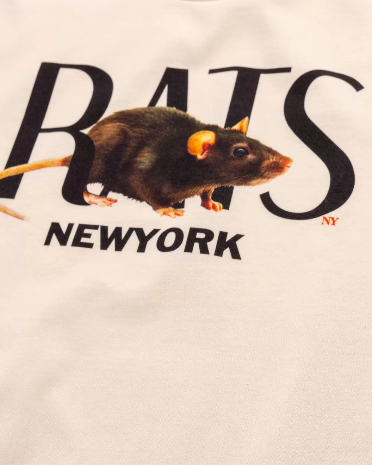 At The Moment X Highsnobiety New York Rats T-Shirt Gebroken Wit Discount