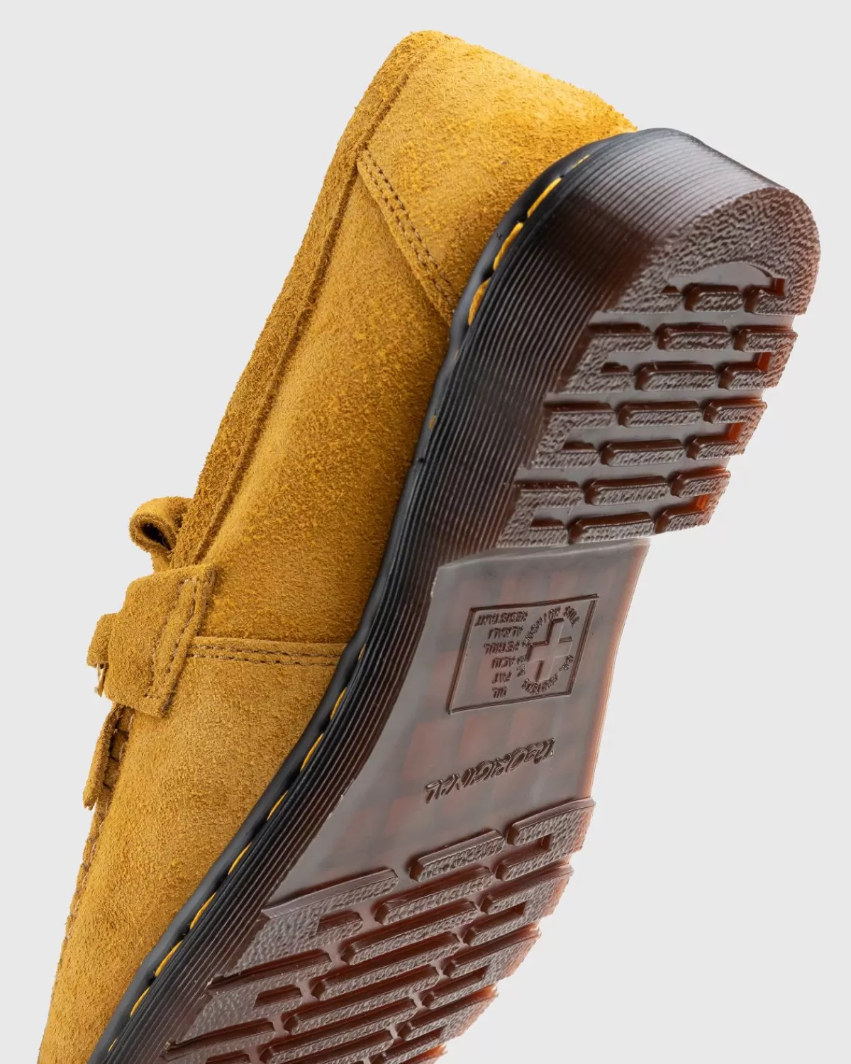 Dr. Martens Adrian Trens Suede Loafers Lichtbruin Desert Oasis Suede (Gum Oil) Shop