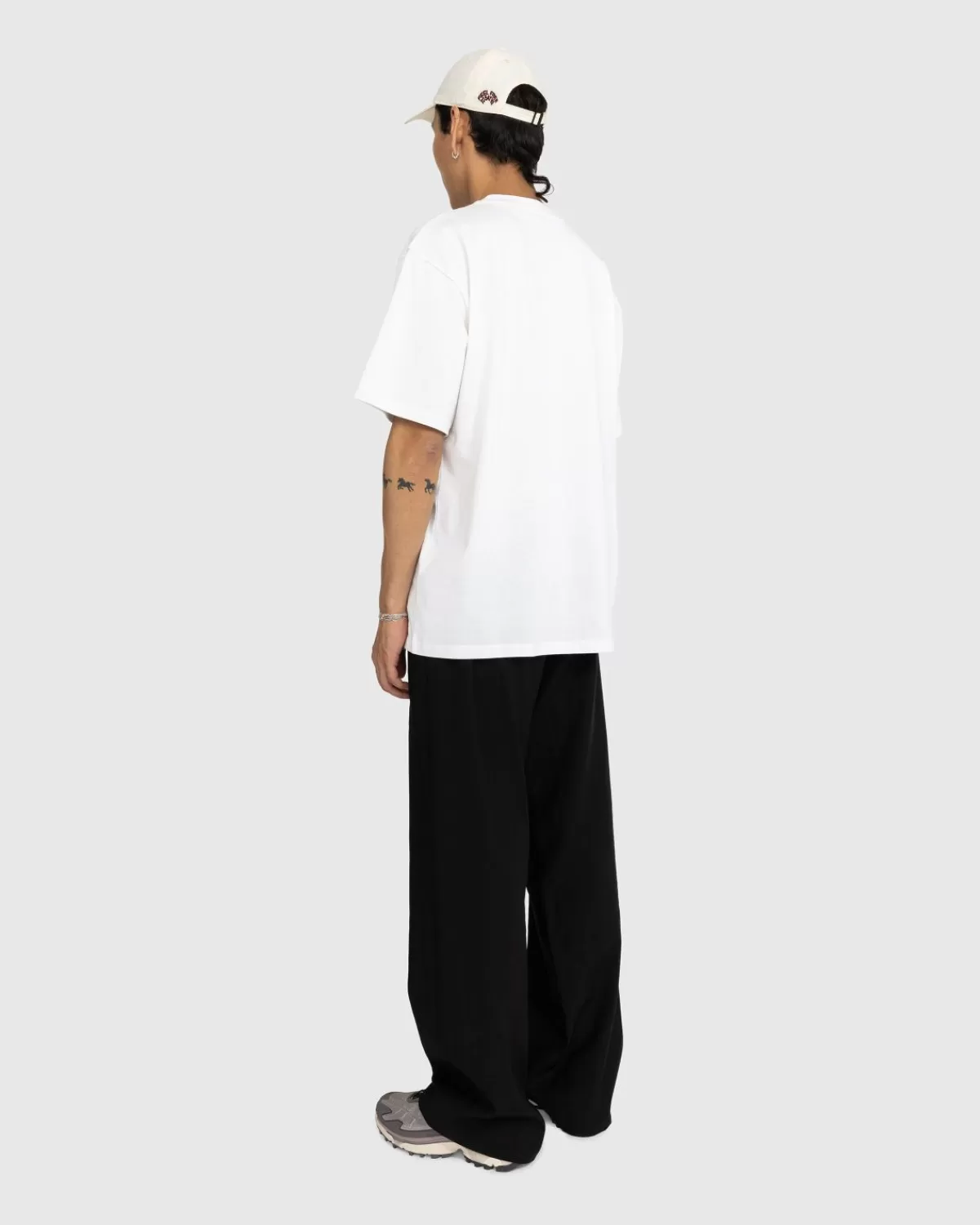 J.W. Anderson Jw Anderson T-Shirt Met Profielknopen Op De Borstzak Wit Discount